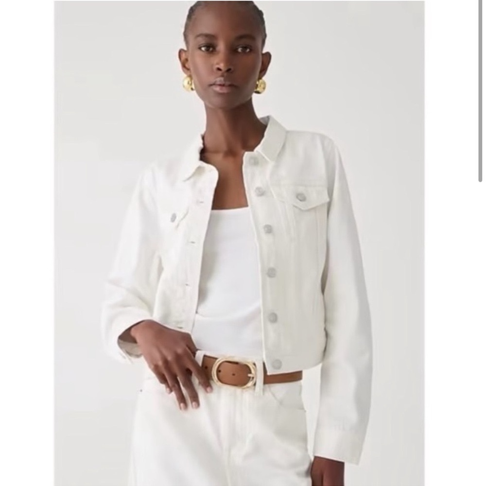 5  ⭐️ J.Crew New Classic denim jacket in white